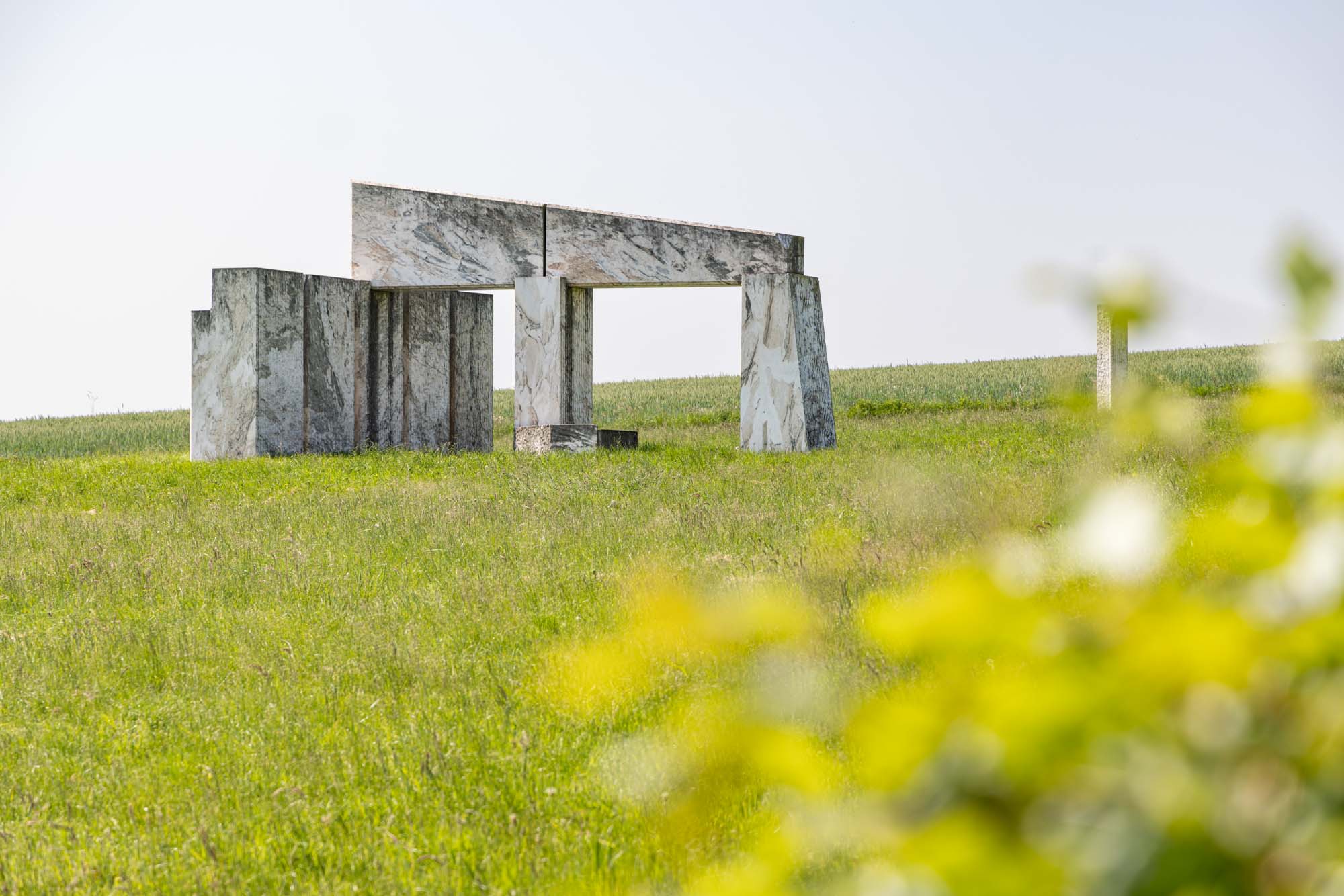 Europalia monument bij het dorp Nadrin